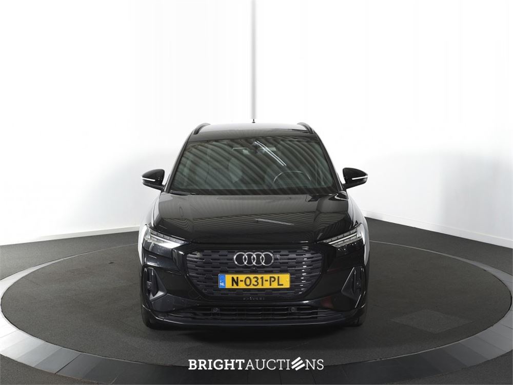 Audi Q4 50 Launch edition S Competition Quattro 77 kWh 2021 (Origineel-NL), N-031-PL