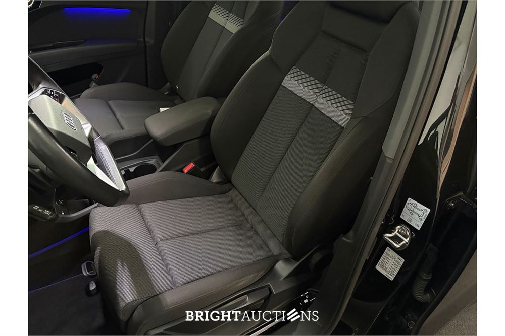 Audi Q4 35 Advanced edition 55 kWh 2022 (Origineel-NL), R-916-DG