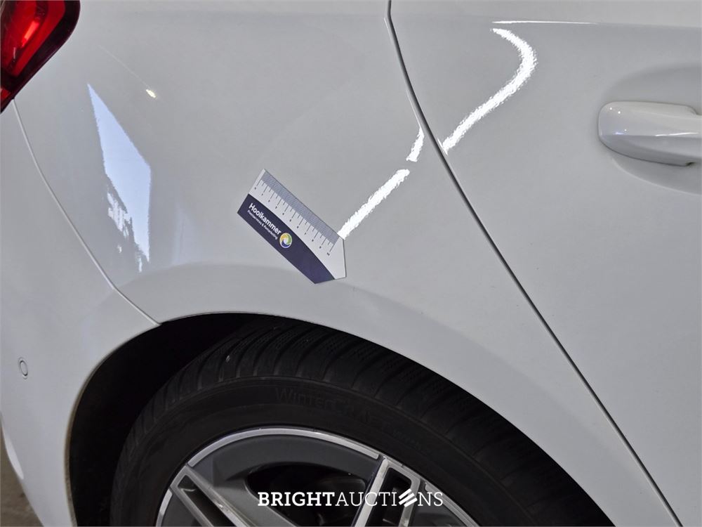 Mercedes-Benz A200 Business Solution AMG 163pk 2019 (Origineel-NL) A-klasse, XJ-315-N