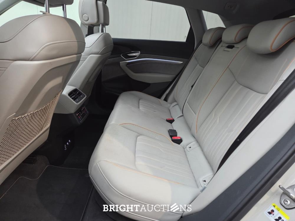 Audi e-tron 55 advanced Pro Line Plus Quattro 95 kWh 408pk 2018, K-095-VH