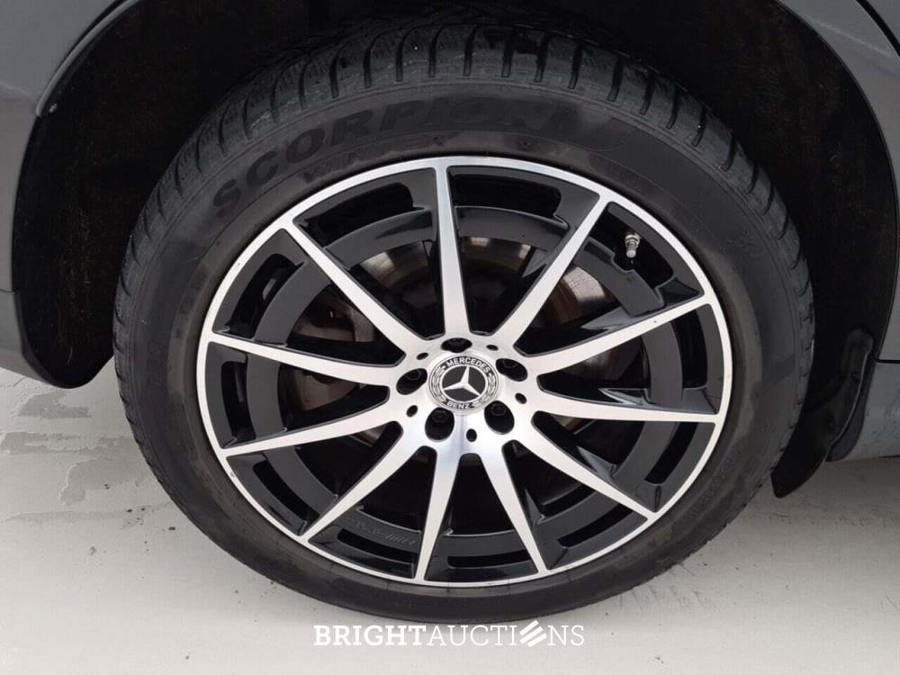 Mercedes-Benz EQC 400 Business Solution 4MATIC 80 kWh 408pk 2021 (Origineel-NL) EQC-Klasse, L-443-VK