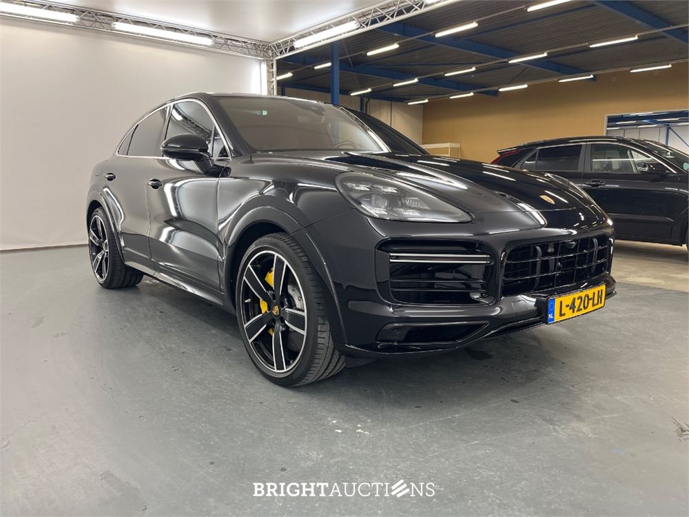 Porsche Cayenne Turbo S Coupé E-Hybrid 4.0 685pk 2020, L-420-LH