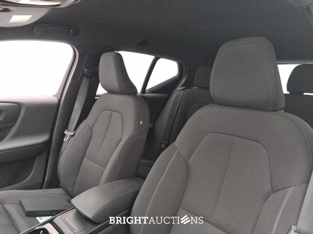 Volvo XC40 Recharge PLUS 70 kWh 231pk 2022 (Origineel-NL), R-756-TS