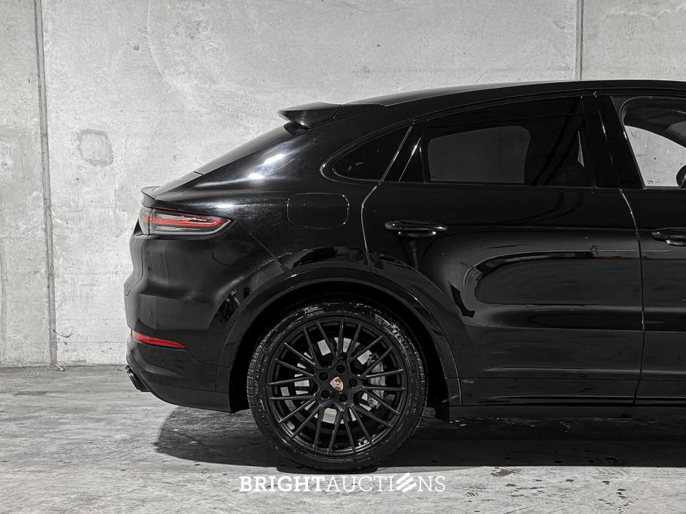 Porsche Cayenne Coupe Turbo 4.0 V8 549pk 2019, J-757-HF