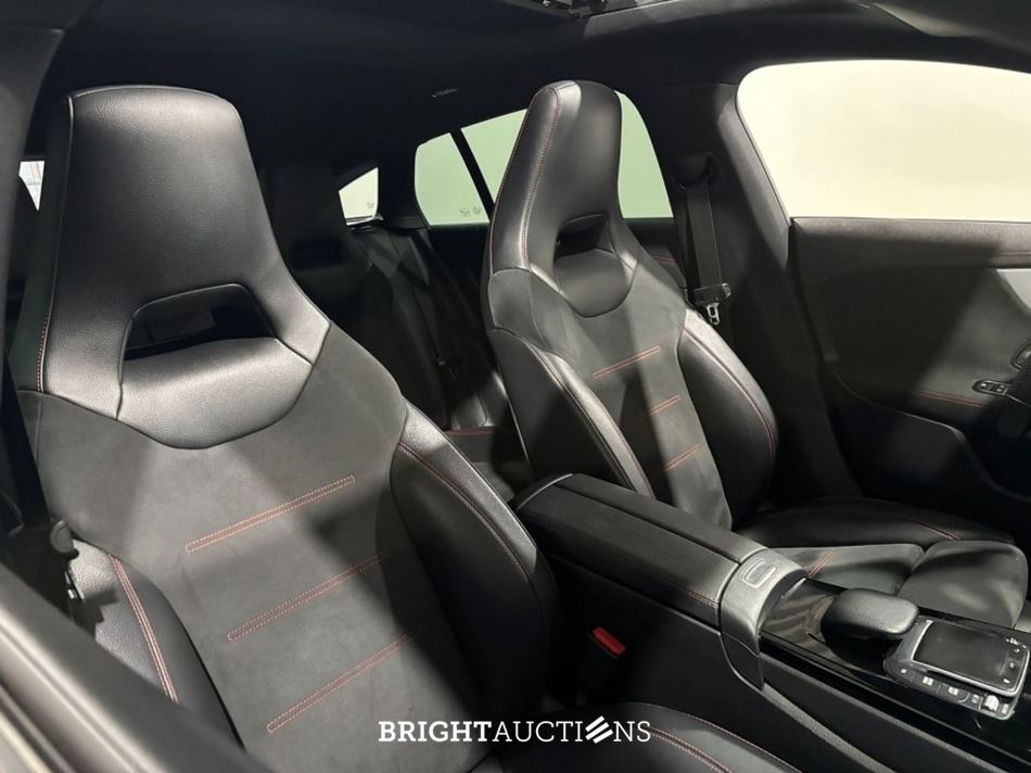 Mercedes-Benz CLA200 Shooting Brake d Business AMG 150pk 2021 (Origineel-NL) CLA-Klasse, N-498-FG