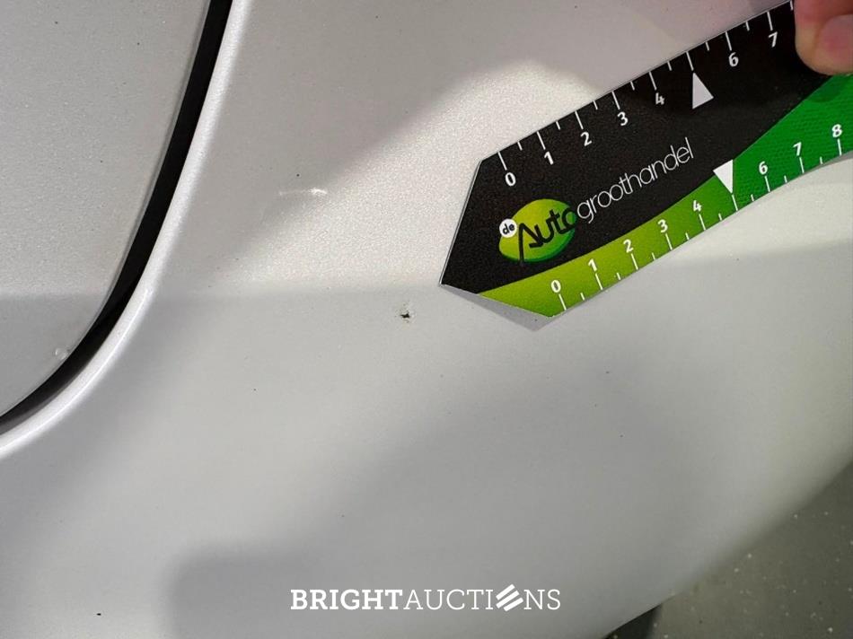 Tesla Model Y RWD 58 kWh 238pk 2023 (Origineel-NL), T-886-GX