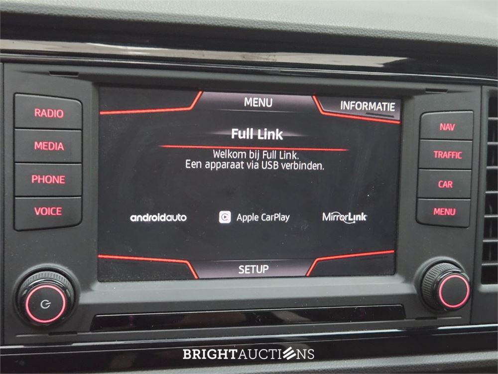 SEAT Leon Cupra Connect 2.0 TSI 290pk 2016, P-506-PT