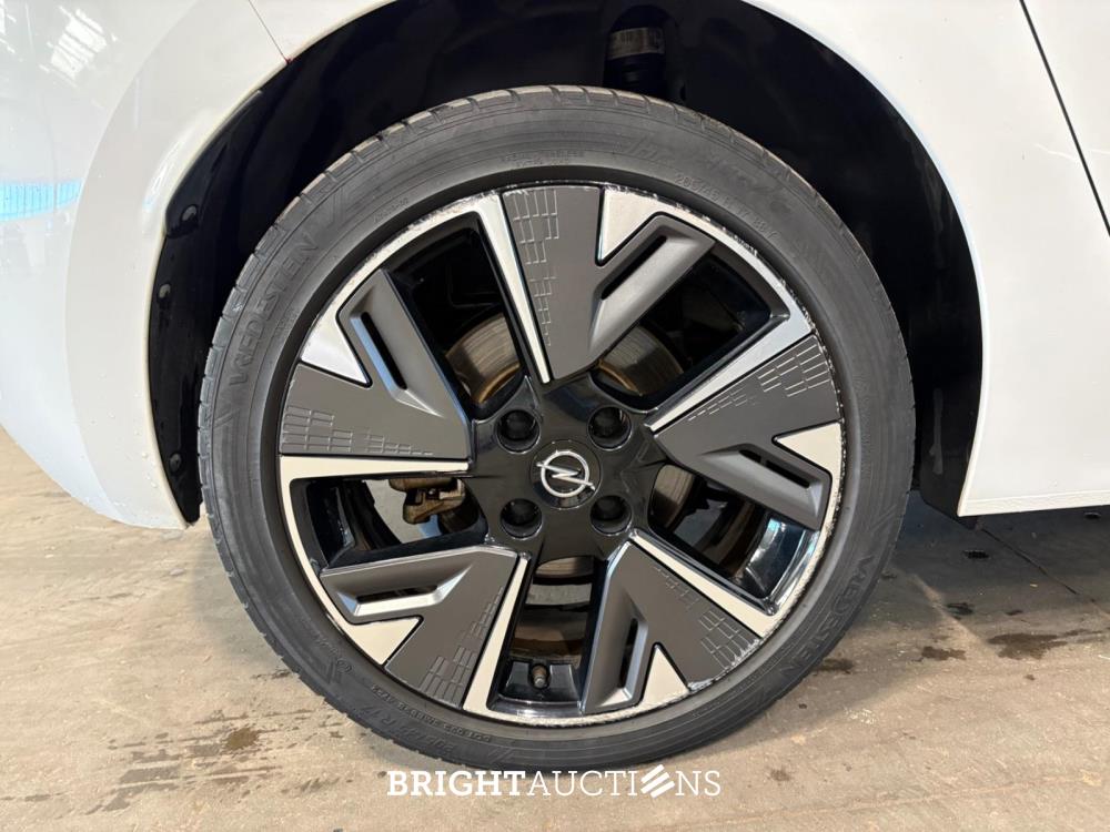 Opel Corsa-e Ultimate 1 fase 50 kWh 136pk 2021, P-698-HG