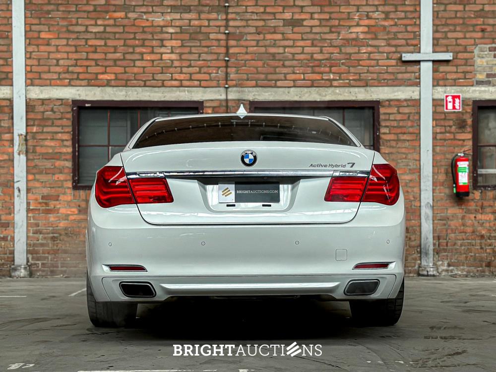 BMW ActiveHybrid7 F04 4.4 V8 465pk 2011 F04 Youngtimer