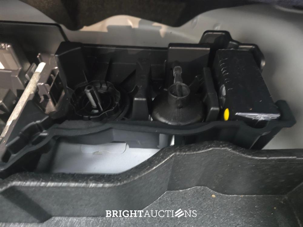 Peugeot 2008 Blue Lease Active 1.2 PureTech 102pk 2021 (Origineel-NL), K-558-SR