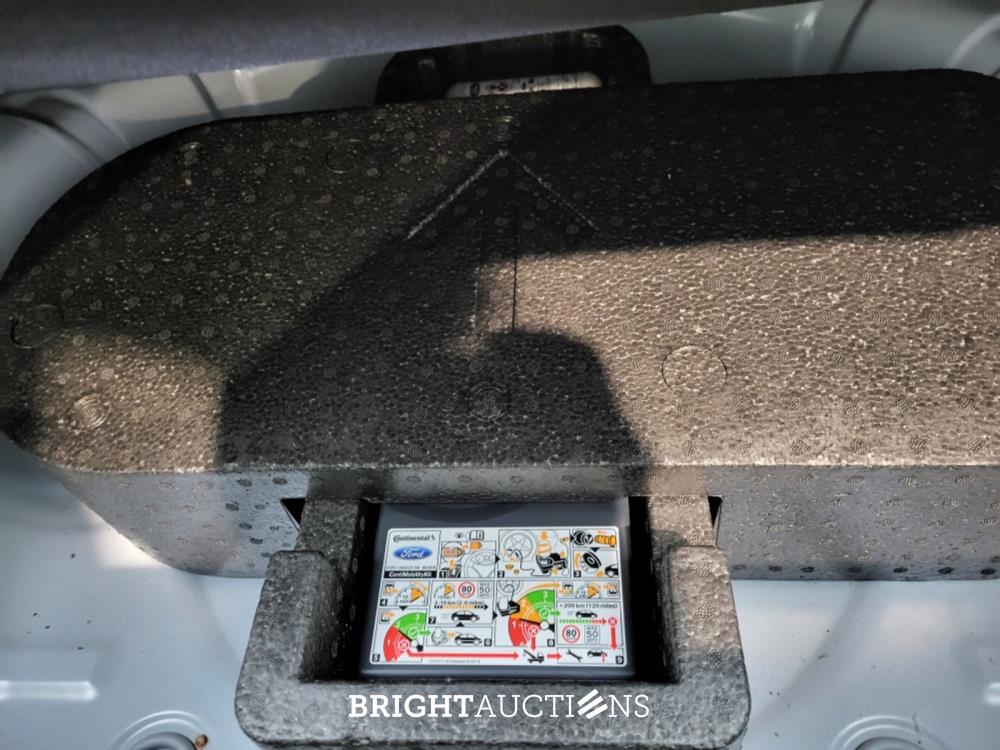 Ford Focus Wagon Hybrid Connected 1.0 EcoBoost 125pk 2022 (Origineel-NL), P-393-RG