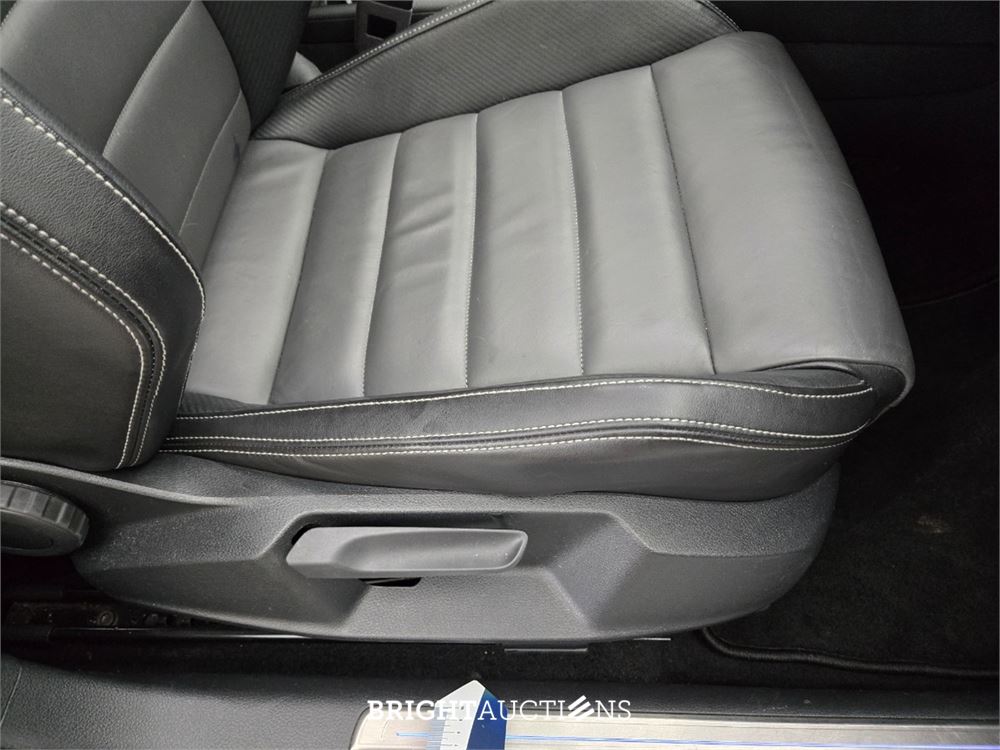 Volkswagen Golf 4Motion R 2.0 TSI 311pk 2017, X-430-GN