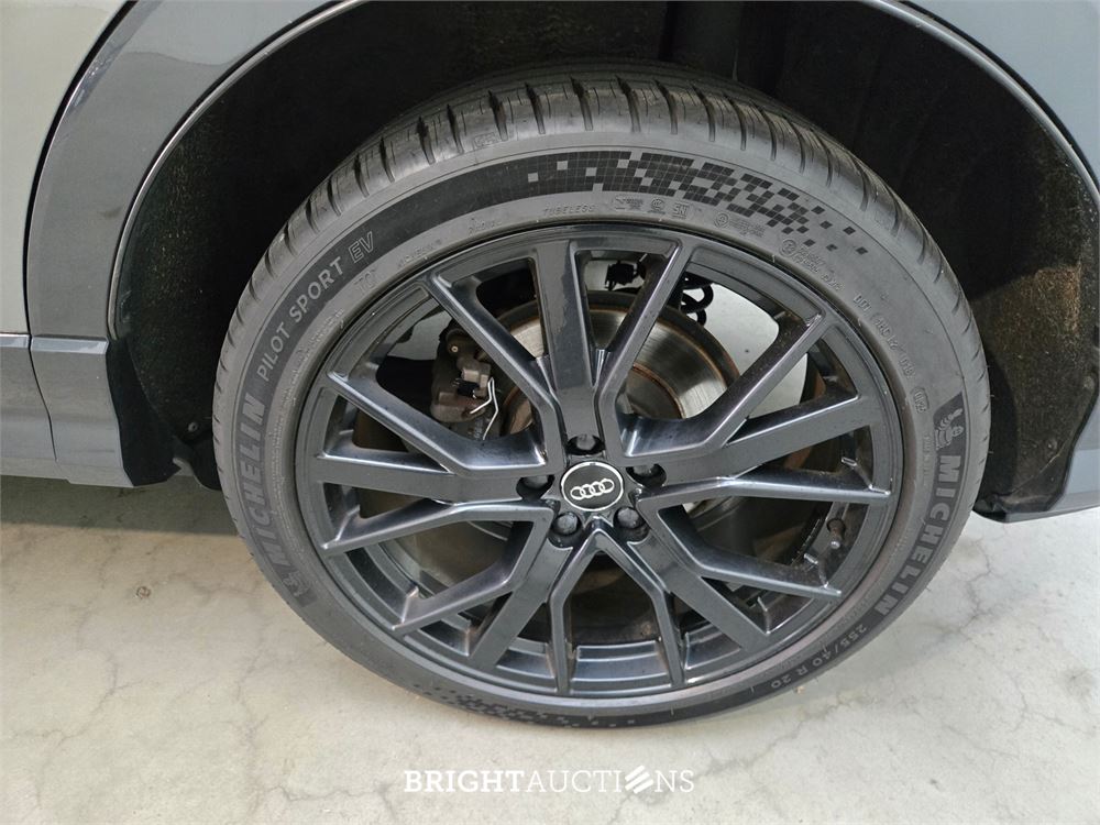 Audi Q3 35 S-Line edition one TFSI 150pk 2019, T-473-VT