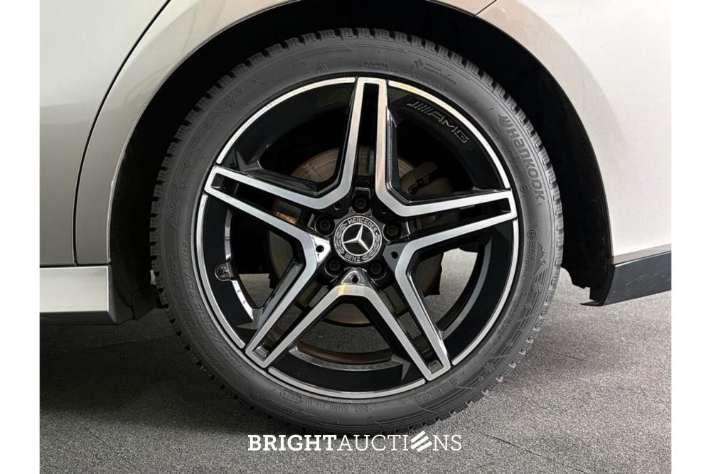 Mercedes-Benz CLA 180 Business Solution AMG 136pk 2021 (Origineel-NL) CLA-Klasse, K-212-LG