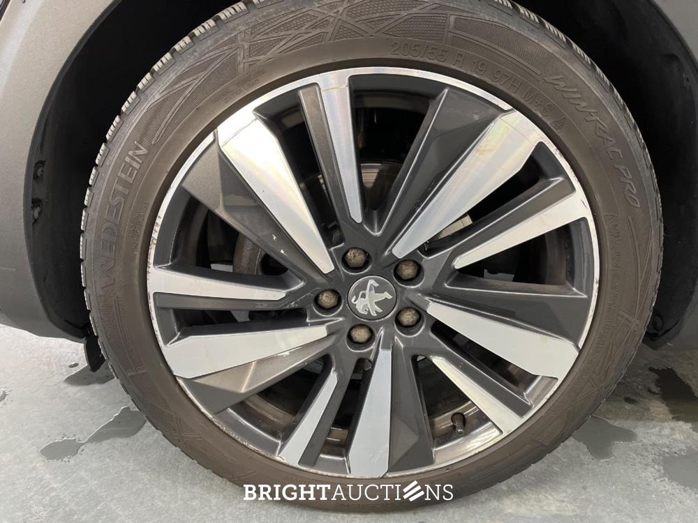 Peugeot 3008 GT Line 1.2 PureTech 131pk 2019 (Origineel-NL), G-803-KN