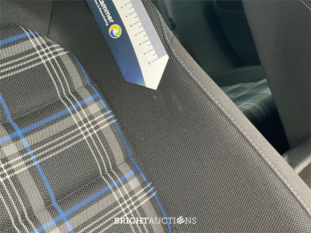 Volkswagen Golf GTE Connected Series 1.4 TSI 150pk 2016 (Origineel-NL), ND-080-S