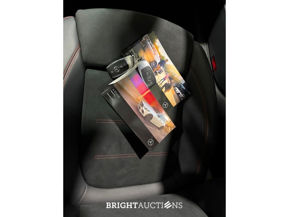 Mercedes-Benz A180 Business Solution AMG 136pk 2021 (Origineel-NL) A-klasse, K-126-HF