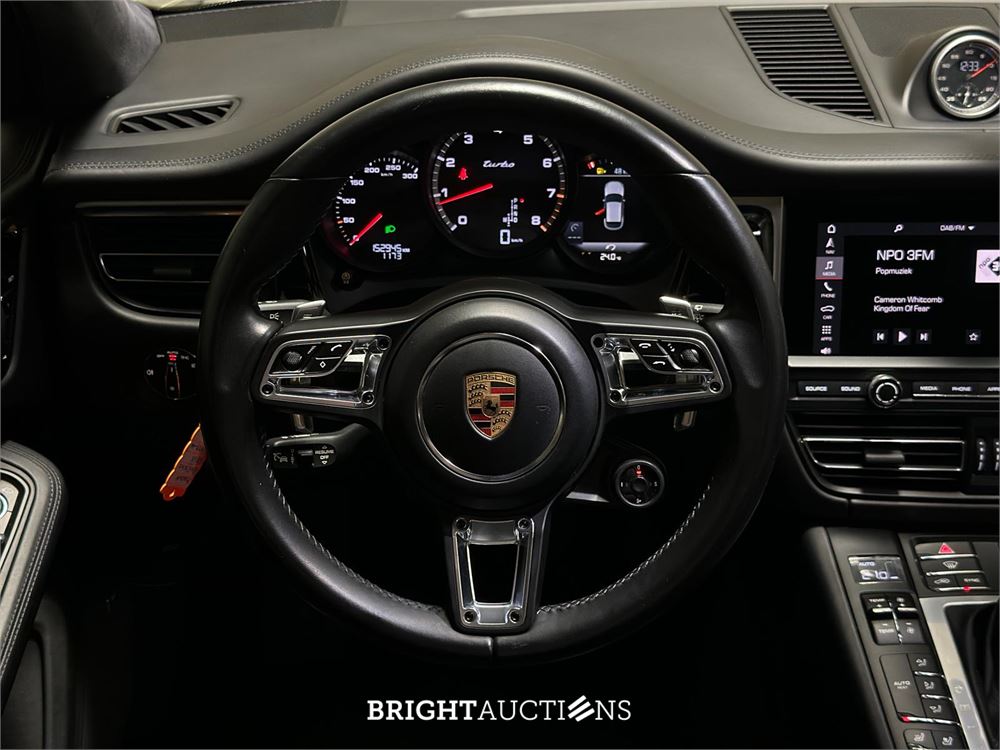 Porsche Macan Turbo 2.9 V6 441pk 2020, J-177-TT