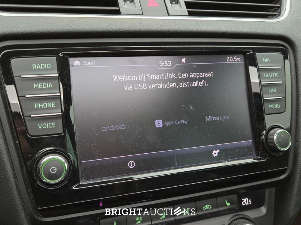 Škoda Octavia Combi RS Business 2.0 TSI 230pk 2016, X-330-DT