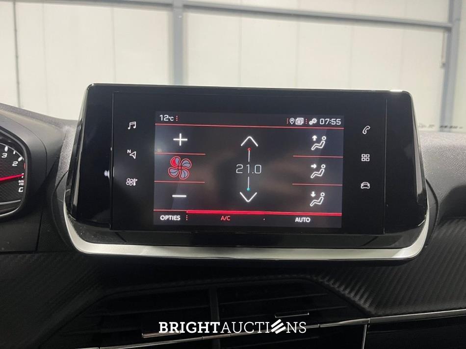 Peugeot 2008 100 Allure 1.2 PureTech 102pk 2022 (Origineel-NL), P-689-GX