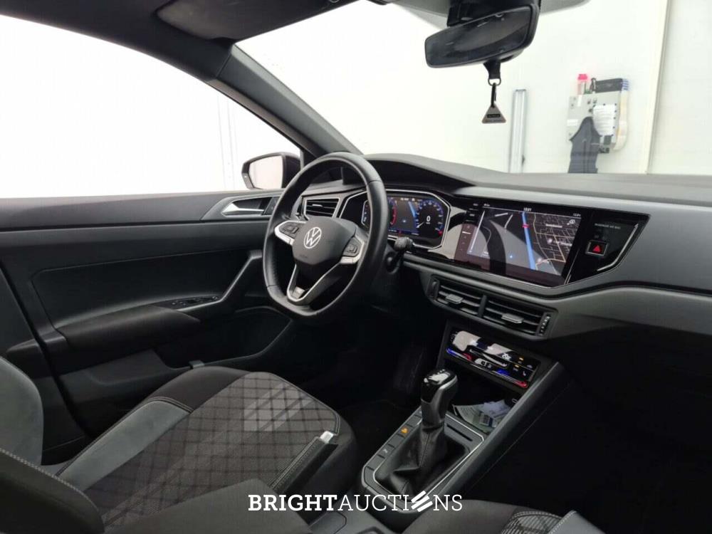 Volkswagen Polo R-Line Business 1.0 TSI DSG 95pk 2022 (Origineel-NL), P-495-KD