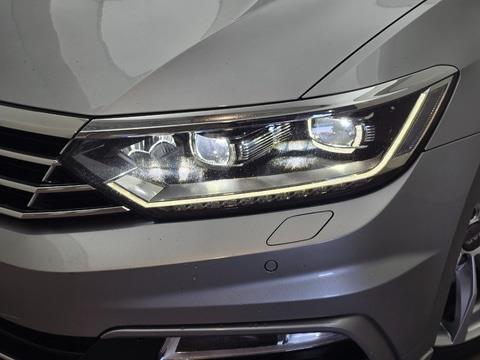 Volkswagen Passat Variant Highline Business R 1.5 TSI 150pk 2019 (Origineel-NL), XZ-405-V