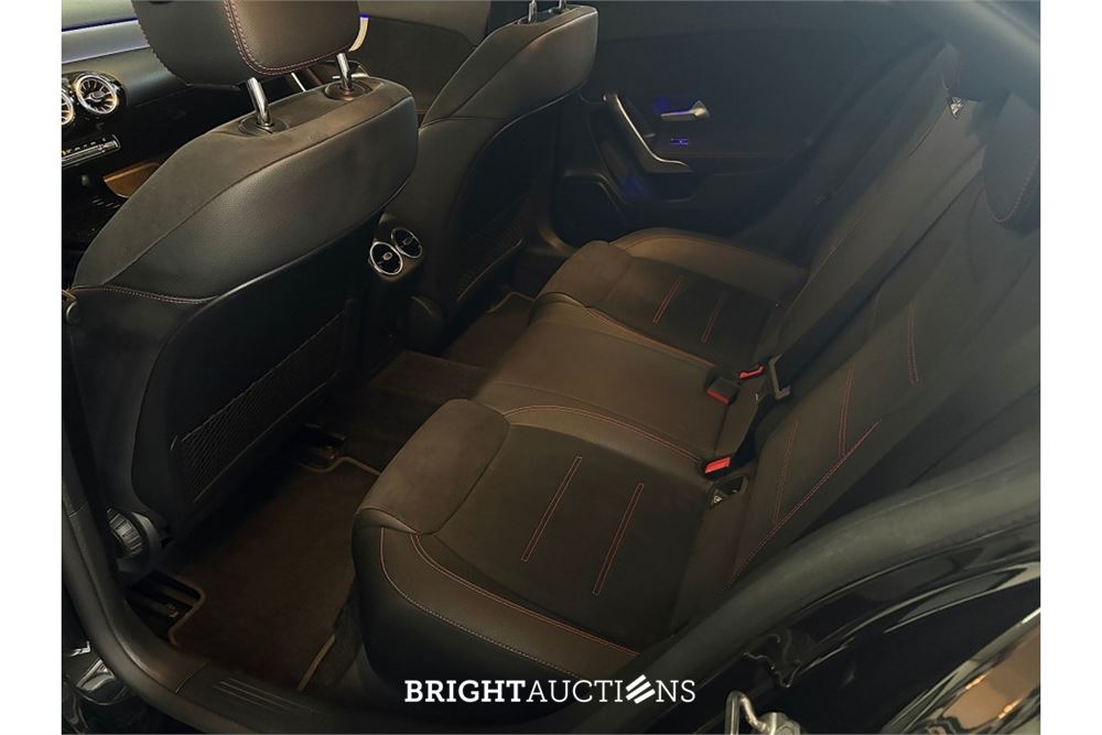 Mercedes-Benz A180 Business Solution AMG 136pk 2022 (Origineel-NL) A-klasse, P-510-GV