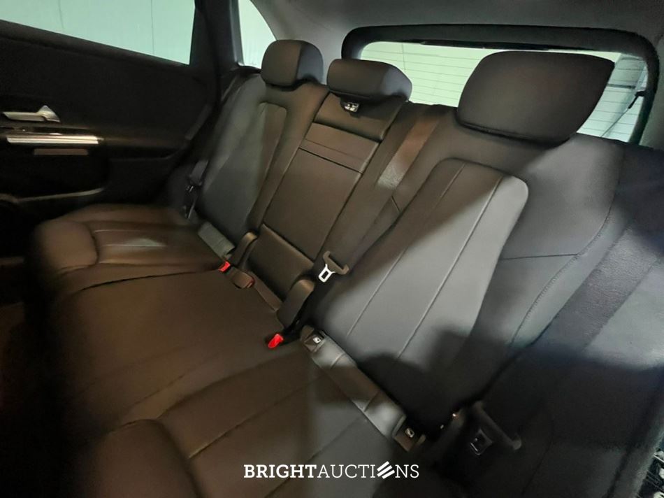 Mercedes-Benz B200 Business Solution Luxury 163pk 2020 (Origineel-NL) B-klasse, J-893-NN