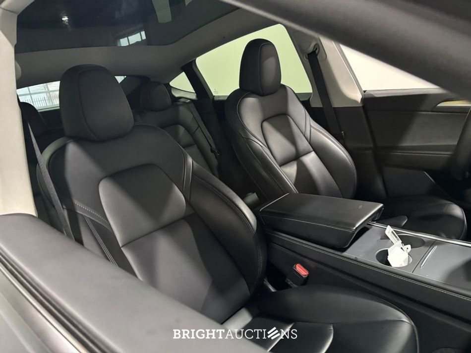 Tesla Model Y RWD 58 kWh 238pk 2023 (Origineel-NL), S-167-PJ