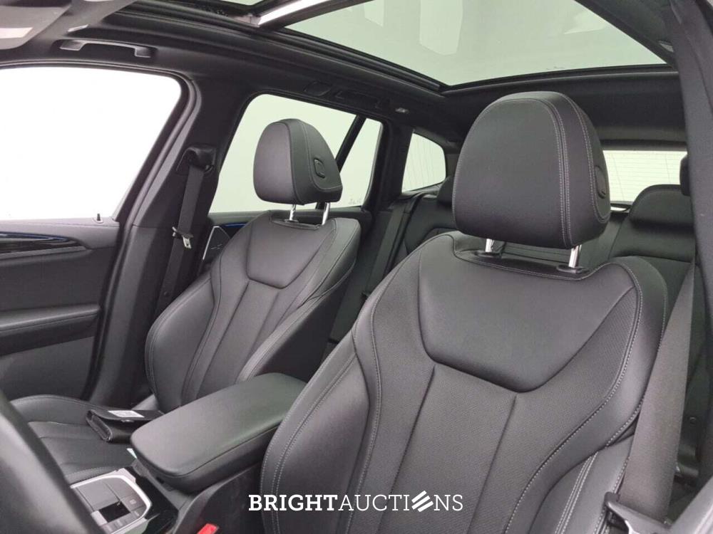 BMW iX3 Executive M Sport 286pk 2023 (Origineel-NL) iX, S-230-GJ