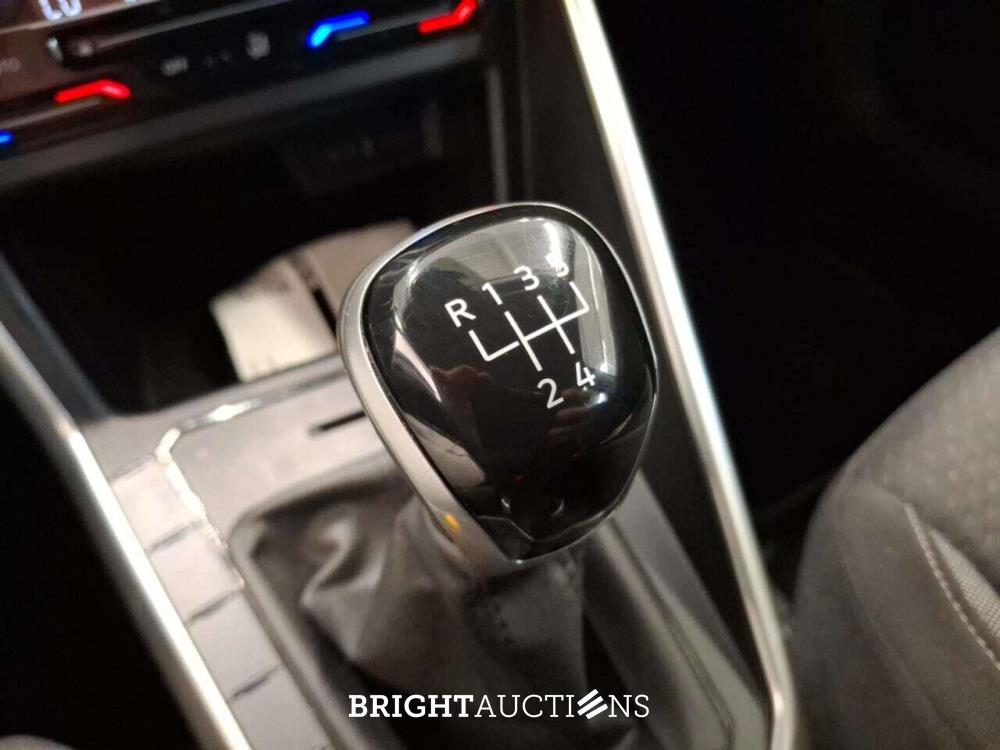 Volkswagen Taigo Life Business 1.0 TSI 95pk 2022 (Origineel-NL), P-777-FS