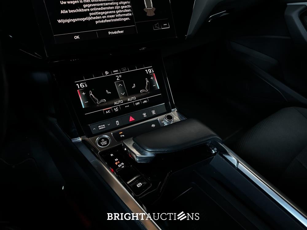 Audi e-tron 50 quattro edition 71 kWh 313pk 2020 (Origineel-NL+1e eigenaar), K-399-HL