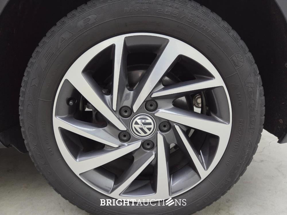 Volkswagen Golf Highline Business R 1.5 TSI 150pk 2017, GZG-30-F