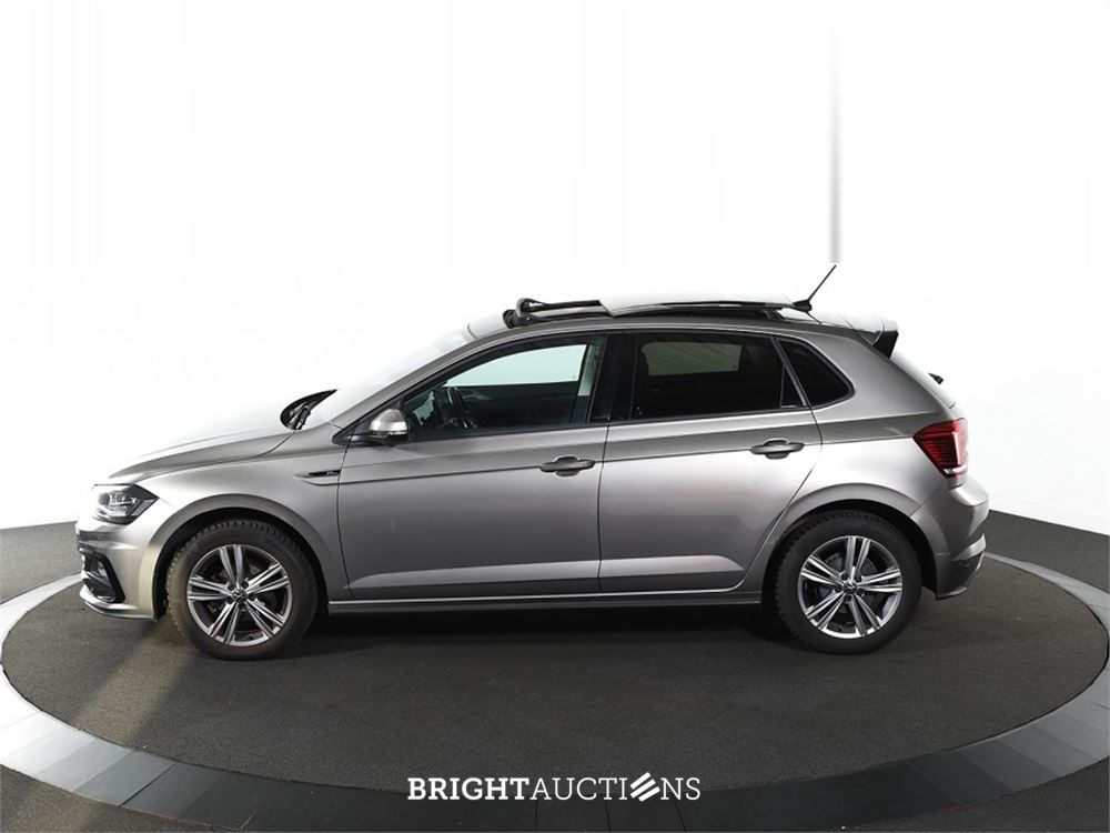 Volkswagen Polo Highline R Panodak 1.0 TSI 95pk 2021 (Origineel-NL), L-132-XK