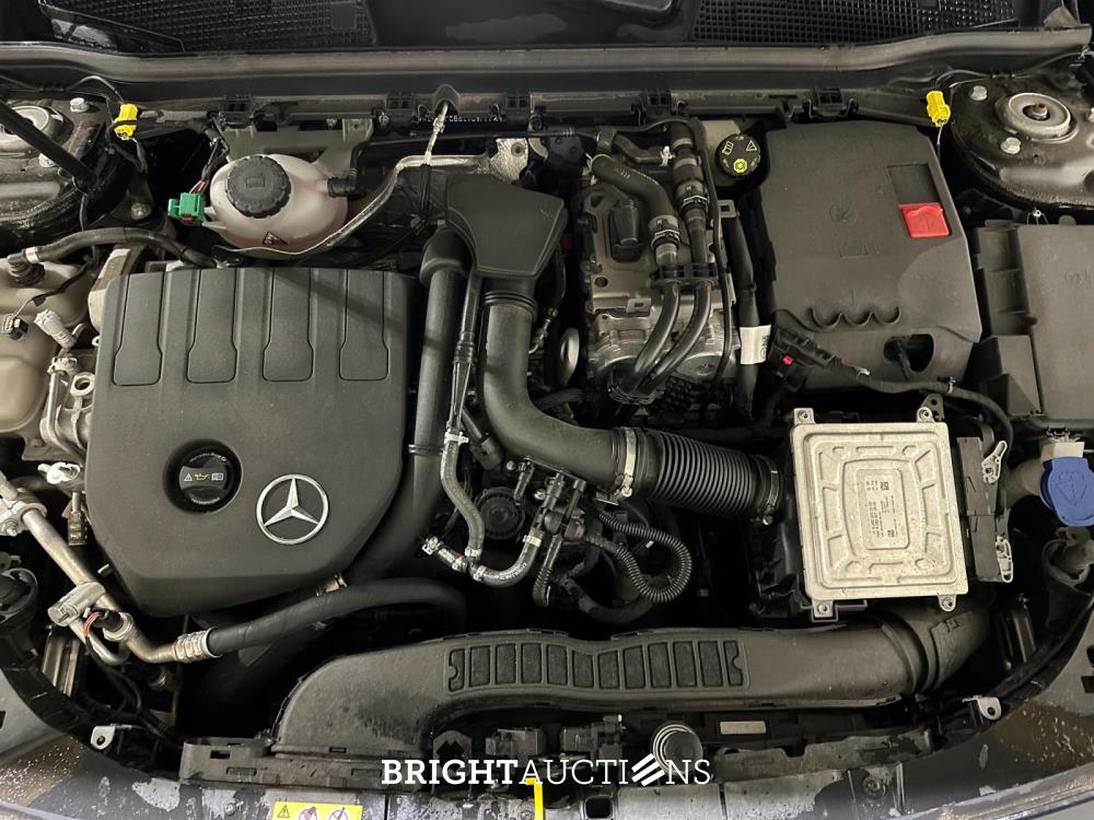 Mercedes-Benz A250 e Business Solution AMG Limited A-klasse 160pk 2021 (Origineel-NL), K-518-SP