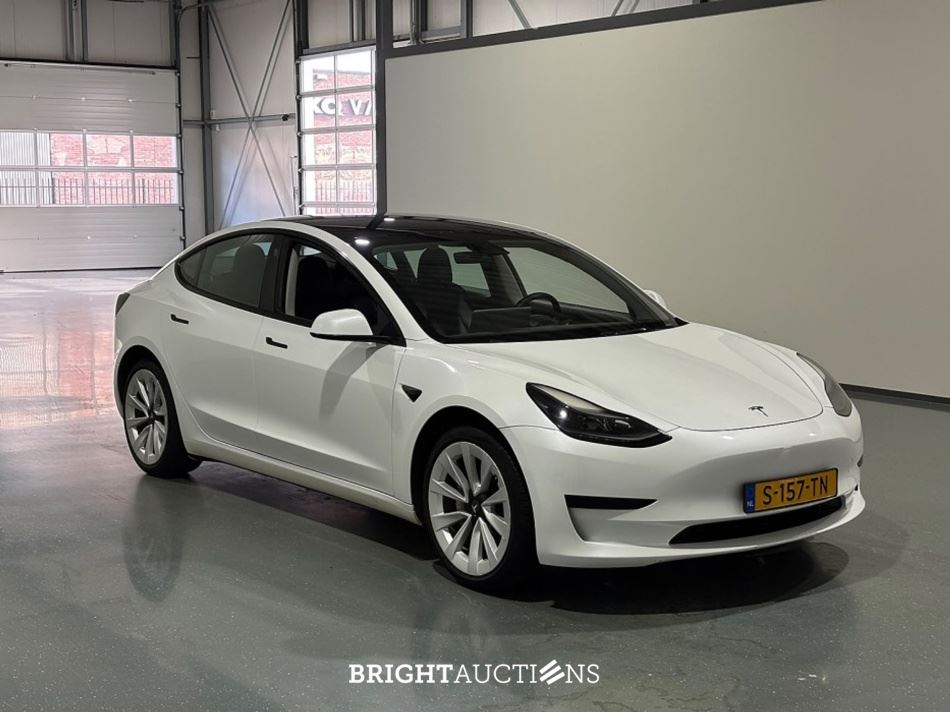 Tesla Model 3 RWD 60 kWh 283pk 2023 (Origineel-NL), S-157-TN