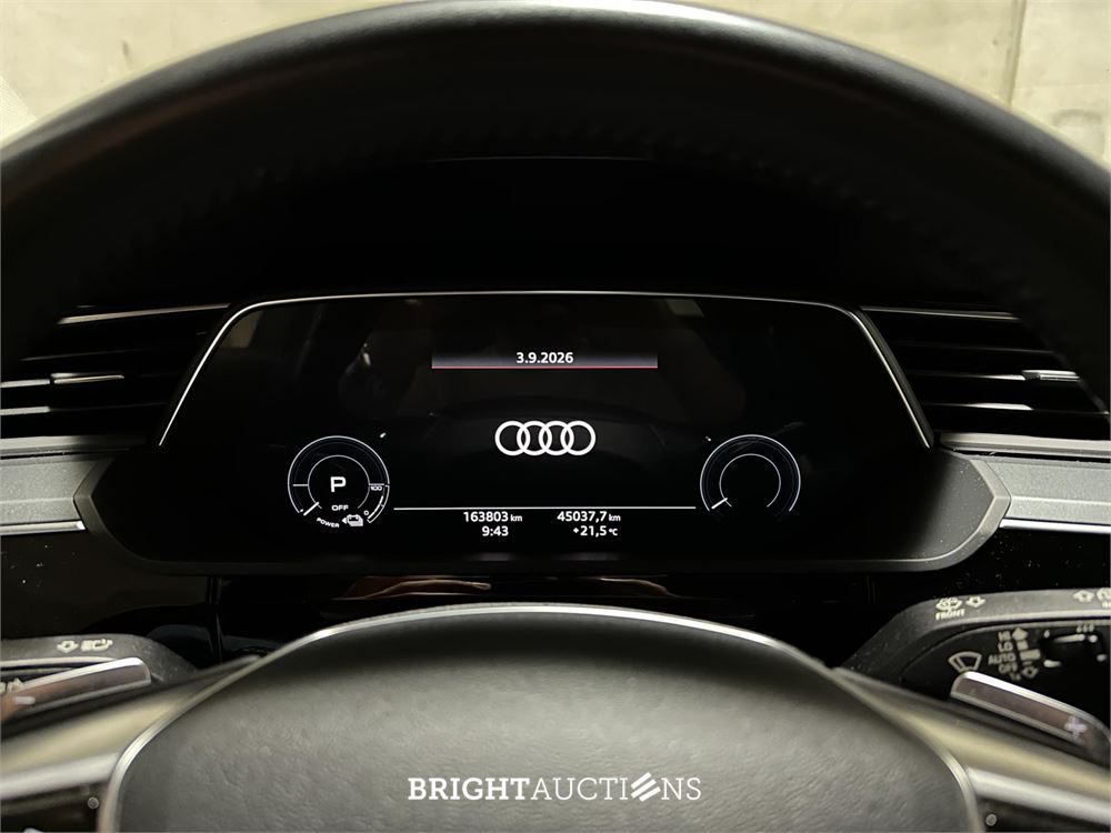 Audi e-tron 50 quattro edition 71 kWh 313pk 2020 (Origineel-NL + 1e eigenaar), J-948-HF