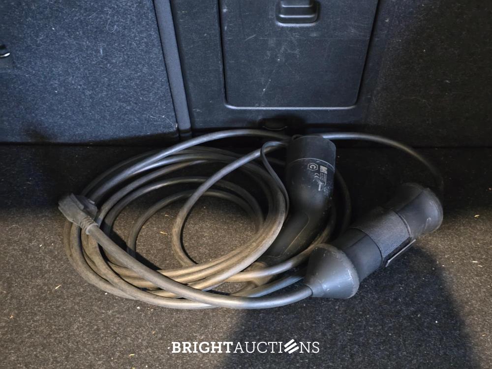 Volvo XC40 T4 Recharge Inscription Expression 1.5 211pk 2022 (Origineel-NL), P-822-BS