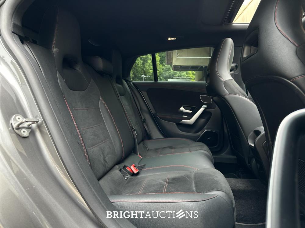 Mercedes-Benz CLA45 AMG Shooting Brake 4MATIC+ Premium Plus CLA-klasse 387pk 2022, NL-Kenteken
