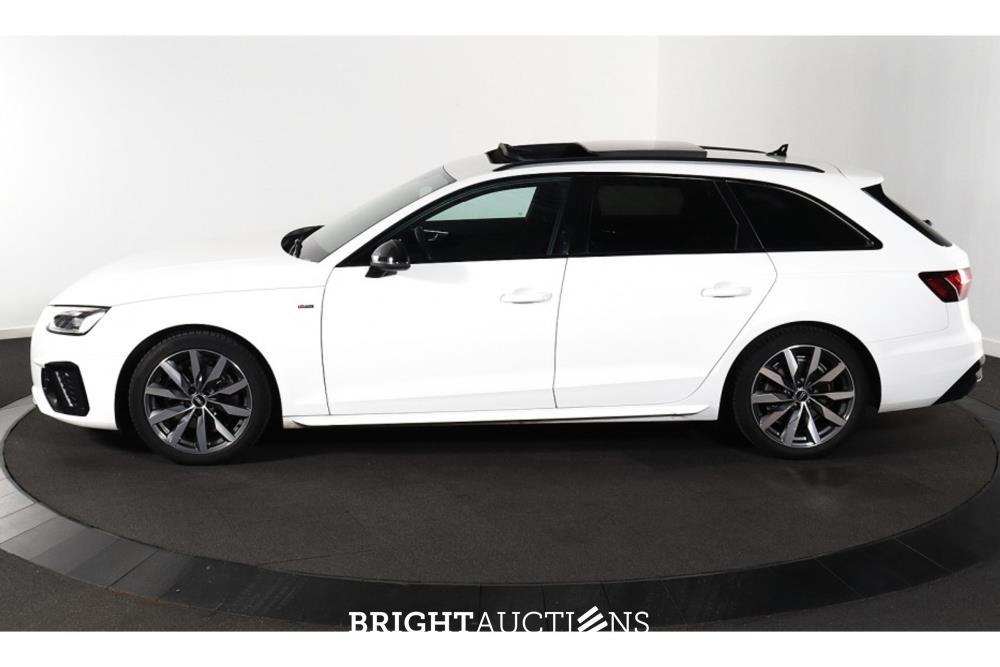 Audi A4 Avant 35 S edition Competition TFSI 149pk 2022 (Origineel-NL), P-104-HH