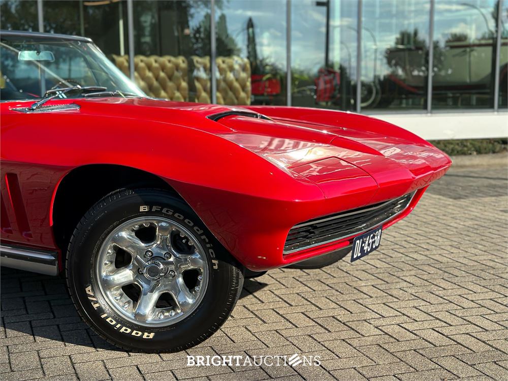 Chevrolet Corvette C2 Sting Ray  Convertible 5.7 V8 (1965), DL-45-58