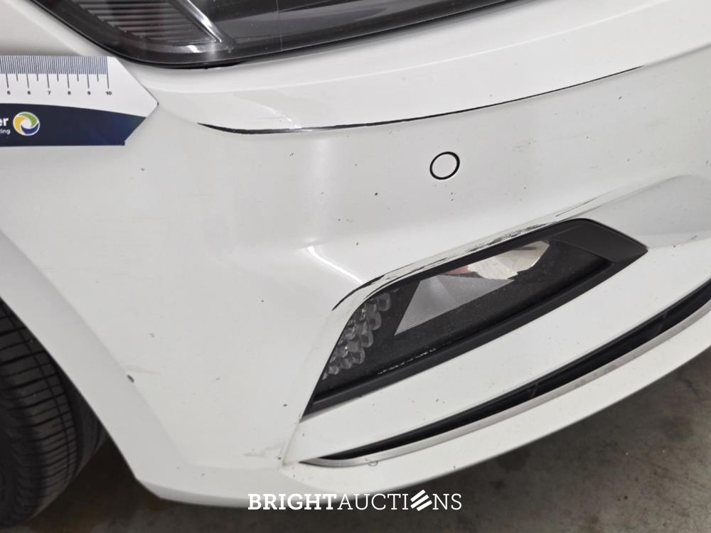 Volkswagen Polo Highline 1.0 TSI 95pk 2018 (Origineel-NL), ST-422-L