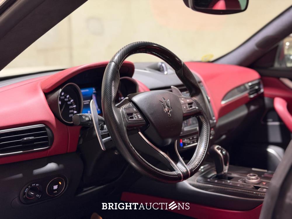 Maserati Levante 3.0 V6 D AWD 275pk 2017 (Origineel-NL), ND-376-K