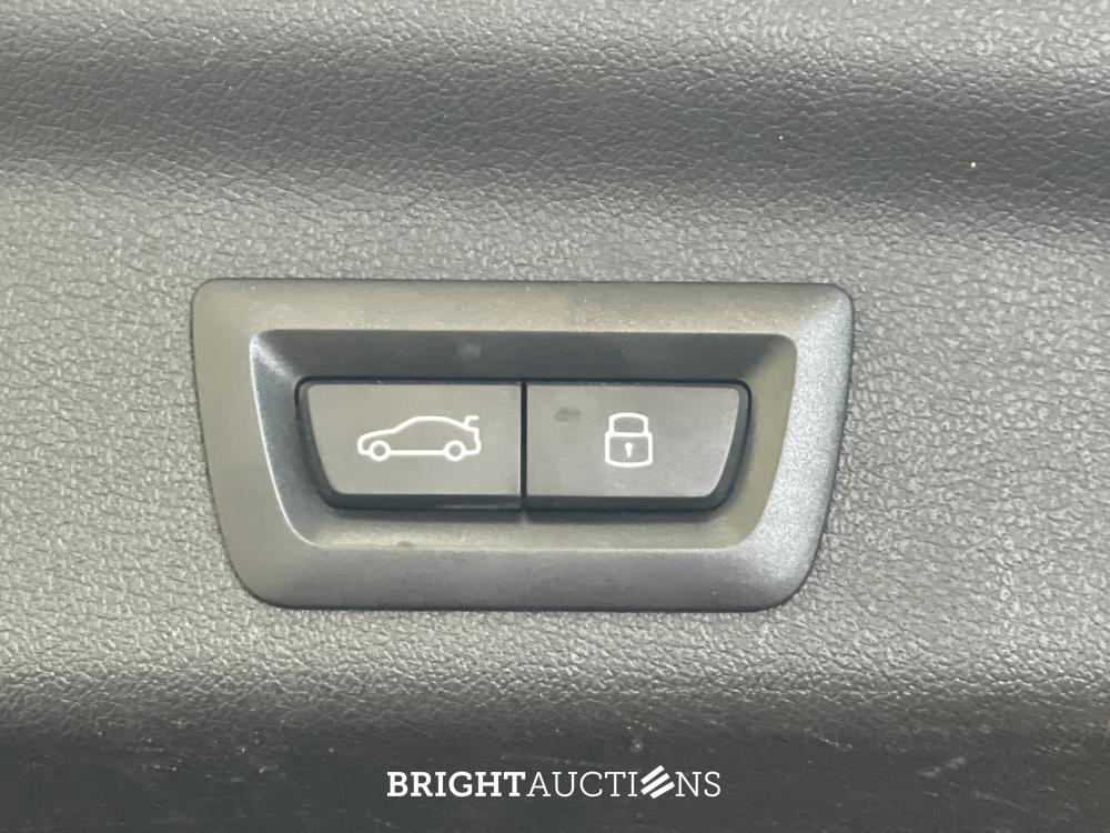 BMW X1 sDrive18i 136pk 2023 (Origineel-NL), S-253-PN