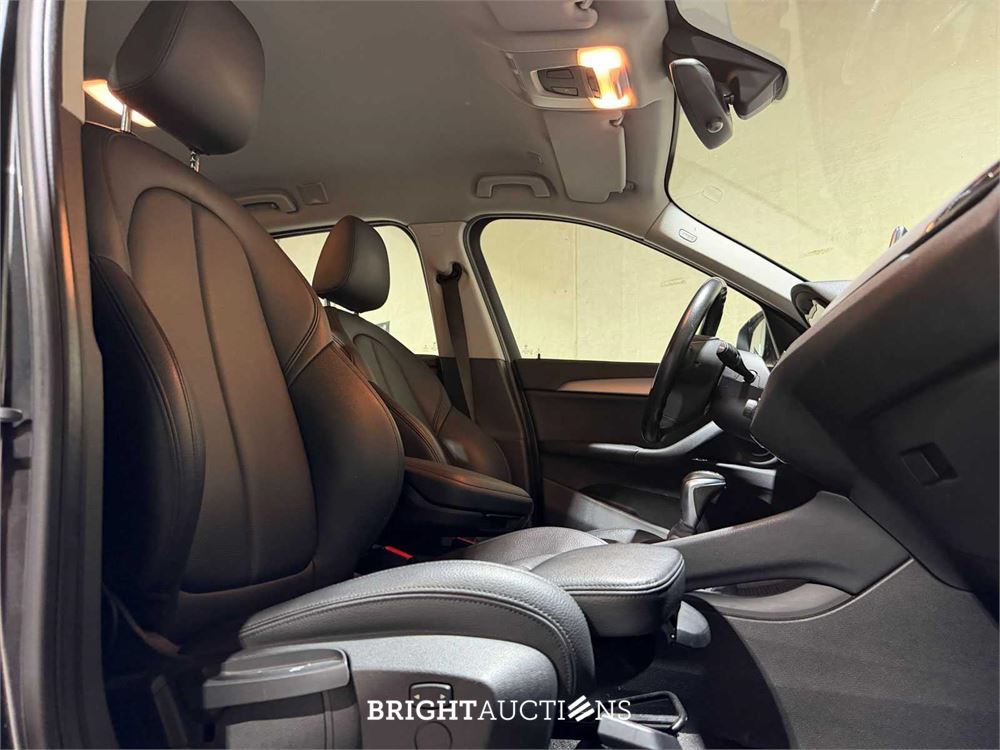 BMW X1 sDrive18i Centennial High Executive 134pk 2016, L-179-TT