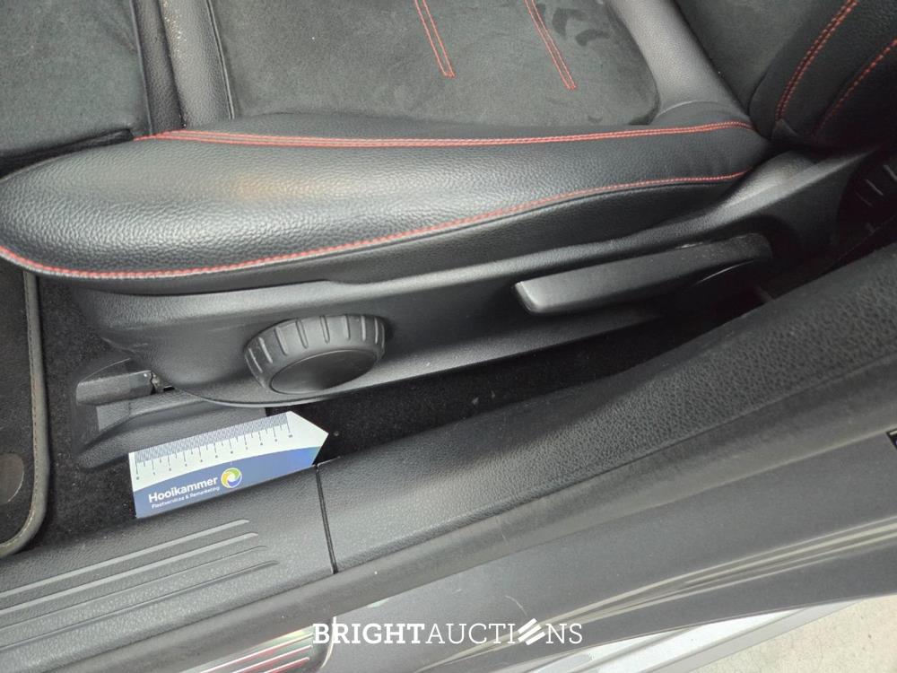 Mercedes-Benz A 180 Premium Plus 136pk 2019 A-klasse, N-189-LP