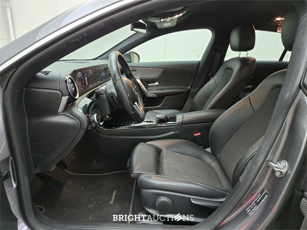 Mercedes-Benz CLA220 Shooting Brake Advantage 191pk 2021 (Origineel-NL) CLA-Klasse, K-983-BP