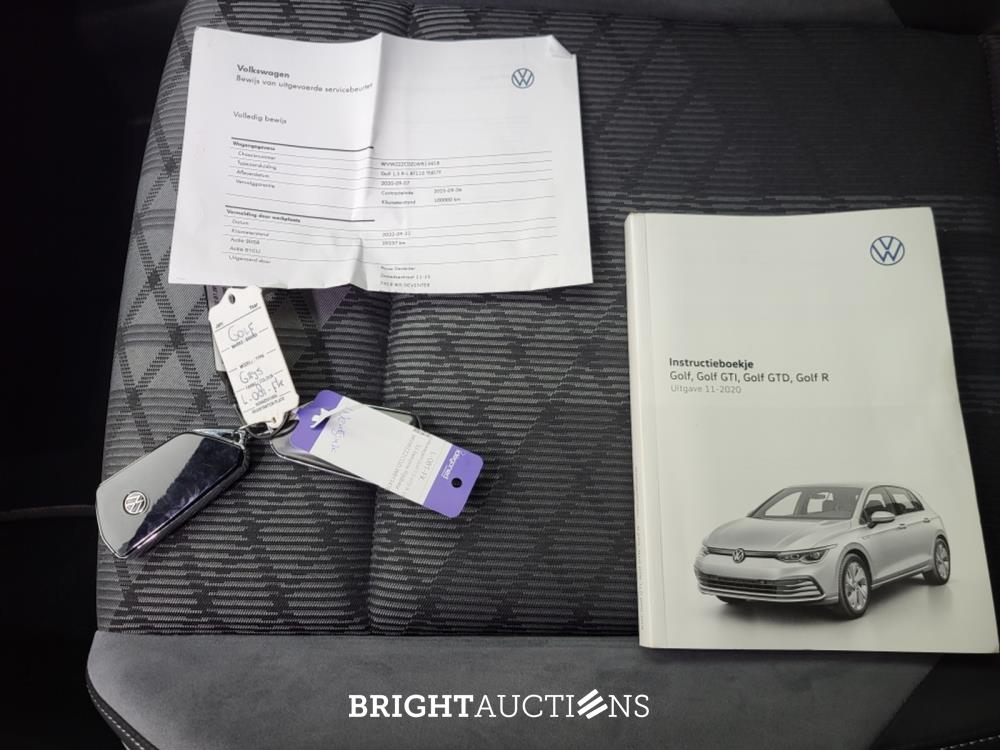 Volkswagen Golf eTSI R-Line 1.5 150pk 2020, L-081-FK