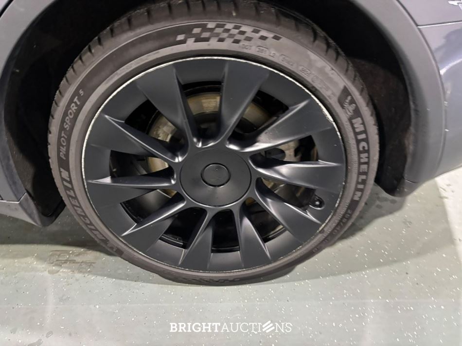 Tesla Model Y RWD 58 kWh 238pk 2023 (Origineel-NL), S-167-PJ