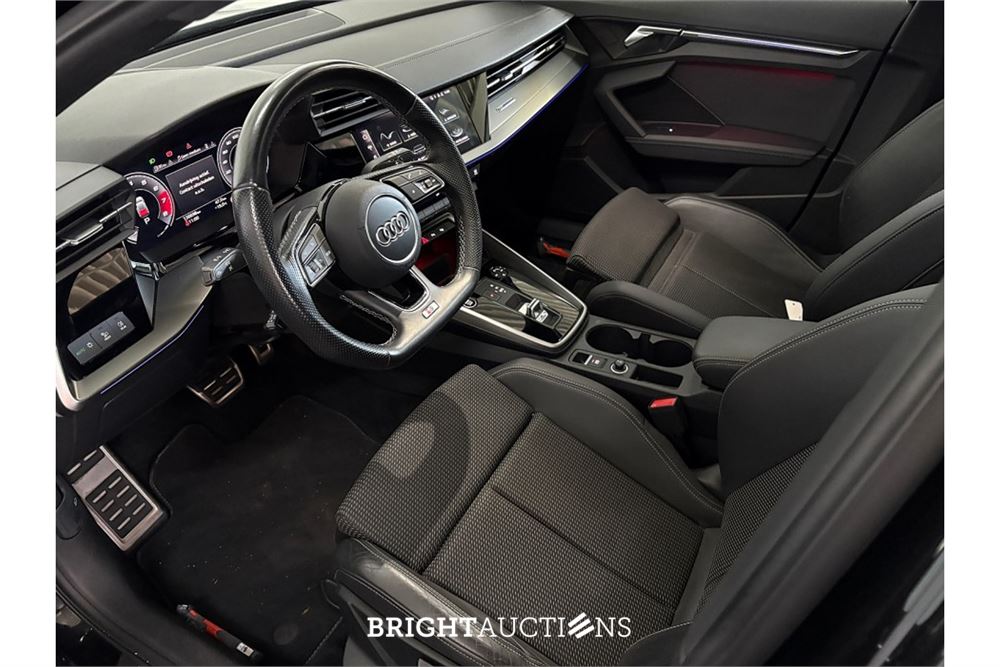 Audi A3 Sportback 35 edition one TFSI 149pk 2021 (Origineel-NL), L-566-DG